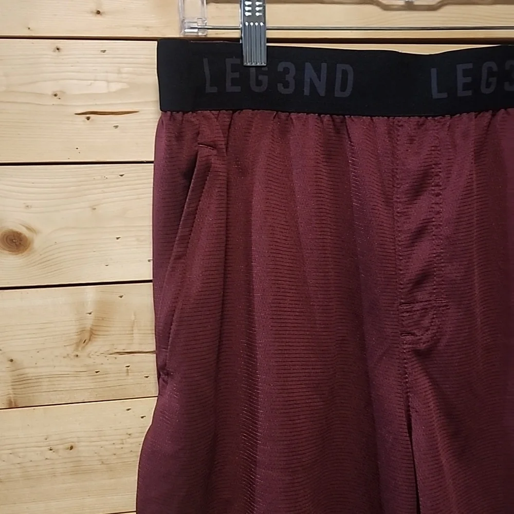 Legend Shorts Size Large Mens